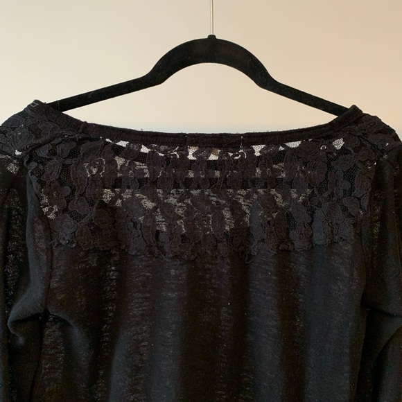 Flowy Black Long sleeve - Picture 3 of 6